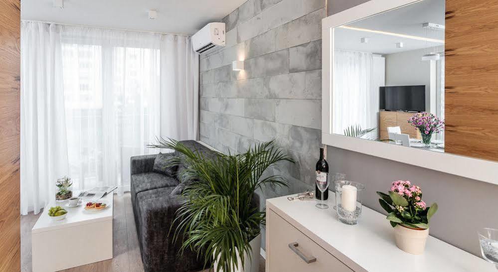 Platinia Residence Красков Екстериор снимка